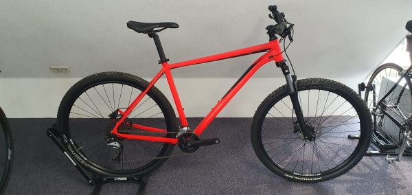 tweedehands cannondale trail 7